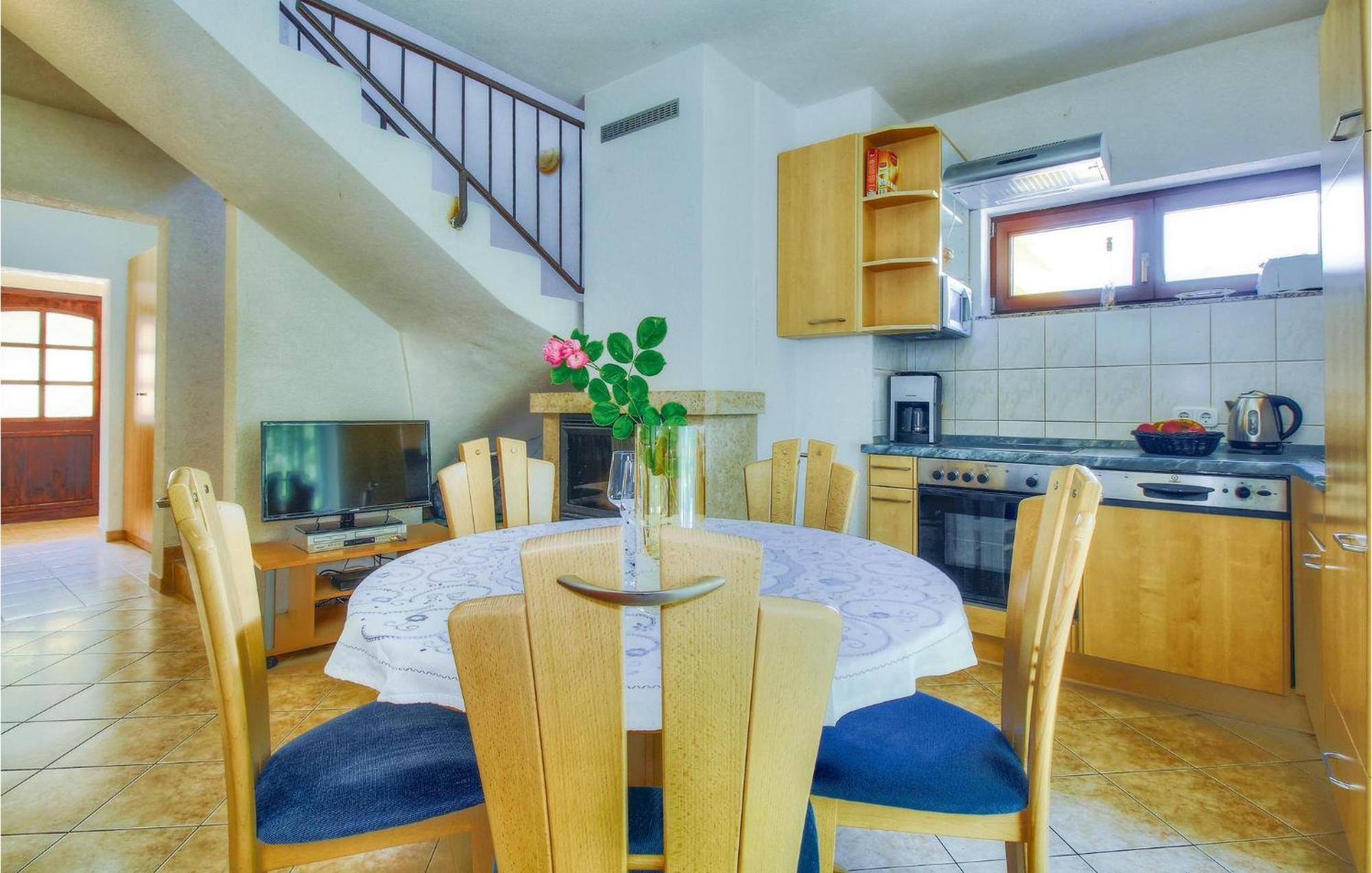 3 Bedroom Gorgeous Home In בוג'ה מראה חיצוני תמונה